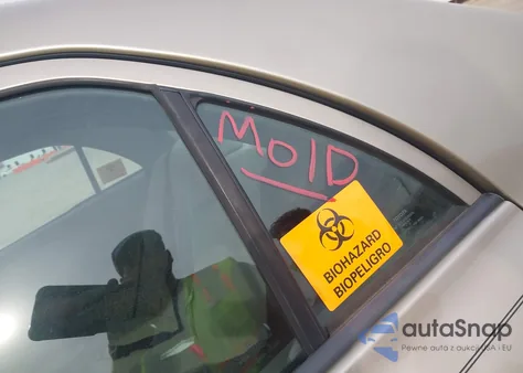 2010 Toyota Corolla Le из США, поврежденный, VIN 2T1BU4EE9AC390581